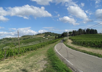 The road to Podere Ghiole